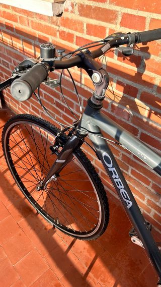 Bicicleta Orbea gris