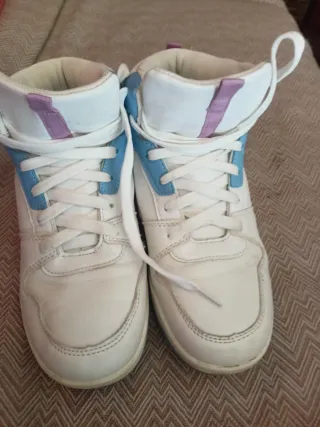 Zapatillas niña STITCH