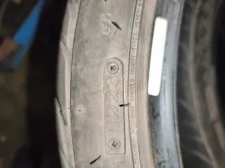 Neumáticos Semislick 215/40/17