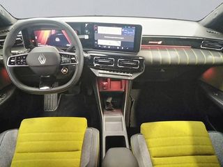 Renault 5 E-Tech r5 iconic cinq autonomia confort 110 kw