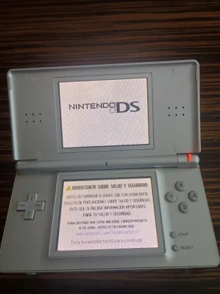Nintendo DS Lite + Pokémon Diamante