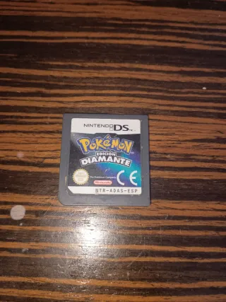 Nintendo DS Lite + Pokémon Diamante
