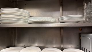 Vajilla porcelana beige