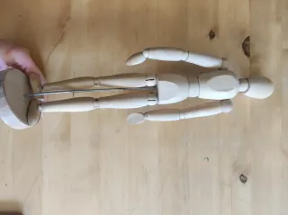 Figura de madera articulada Ikea