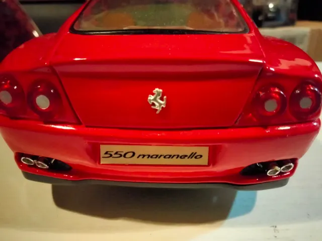 Maisto Ferrari 550 Maranello 1/18