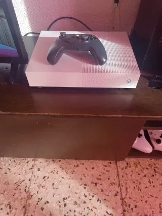 Xbox One S Digital Bianca