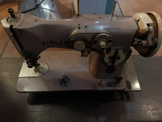 Máquina de coser Singer