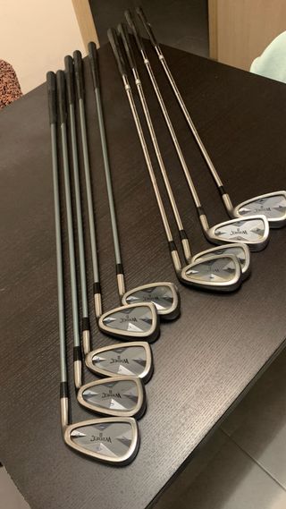 Set de palos de pitch and putt Mizuno