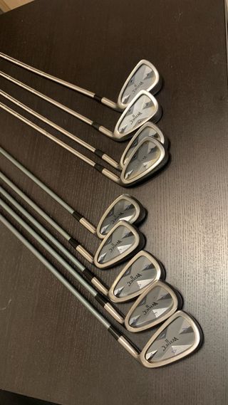 Set de palos de pitch and putt Mizuno