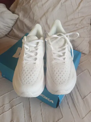 Zapatillas Hoka Blancas