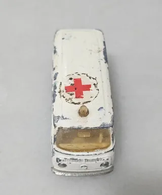 Majorette Vintage Ambulancia Croix-Rouge