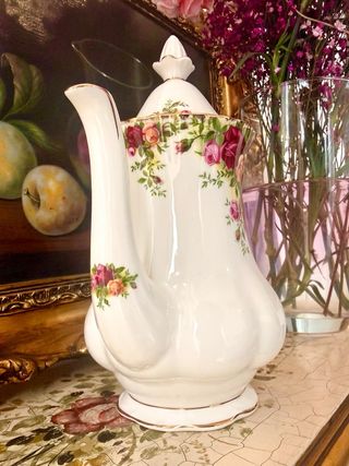 Tetera alta Royal Albert Old Country Roses
