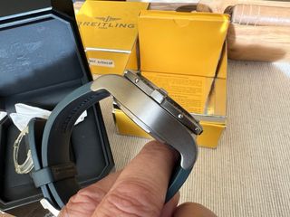 Breitling Chrono Avenger Titanio Cronógrafo