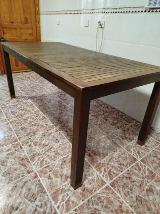 Tavolo in teak per esterni