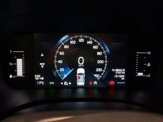 Volvo XC60 Momentum 2WD