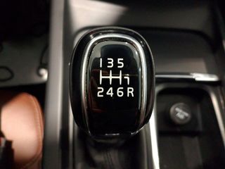 Volvo XC60 Momentum 2WD