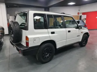 Suzuki Vitara 2000
