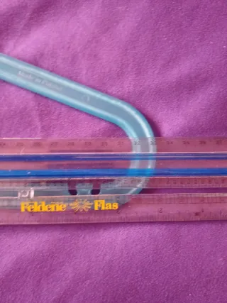 Perchas infantiles azules