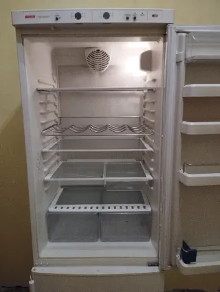 Frigorífico blanco BOSH