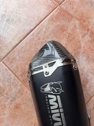 Escape Mivv Carbono Yamaha MT-07