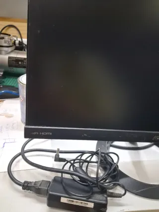 Monitor Asus 21" Negro