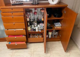 Mueble Comedor Madera y Cristal