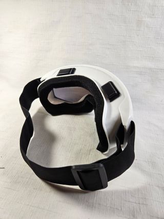 Gafas de esquí blancas con lente azul