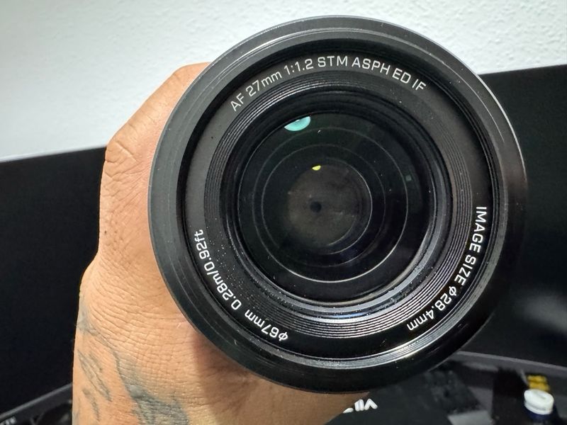 Viltrox 27mm f1.2 Sony E-mount afbeelding 2