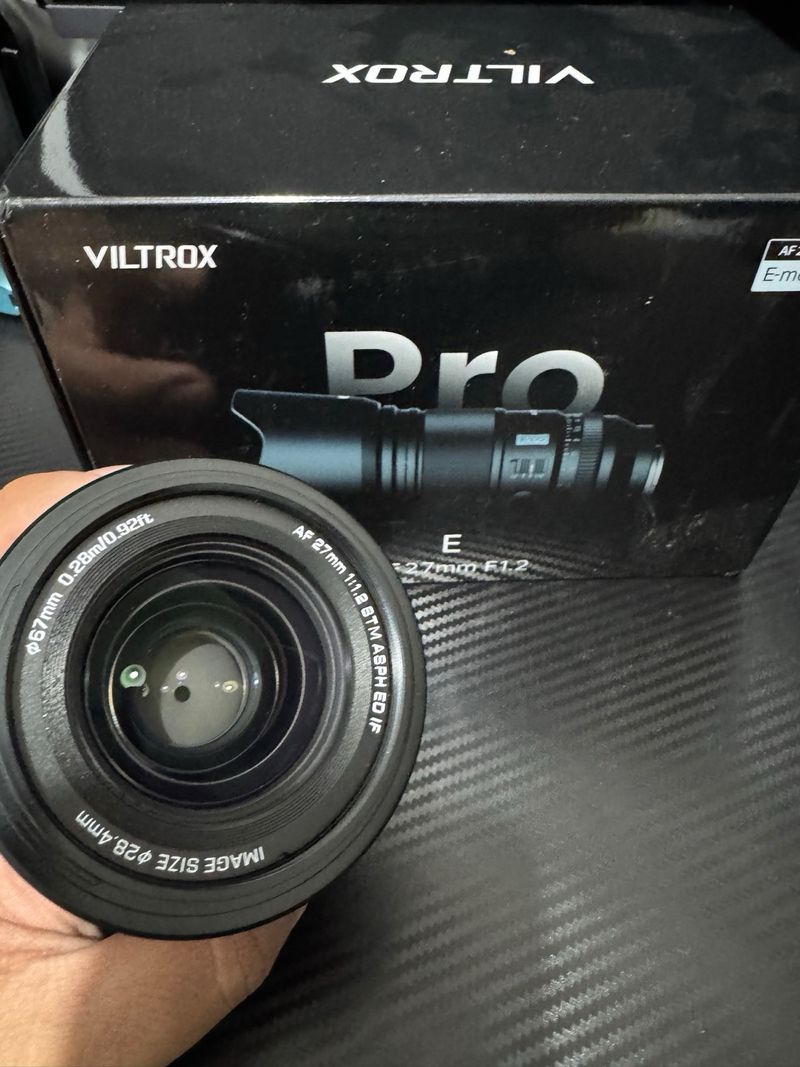 Viltrox 27mm f1.2 Sony E-mount afbeelding 3