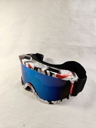 Gafas de esquí con lente azul