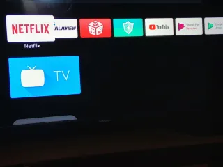 Televisión Thomson Negra y Plateada