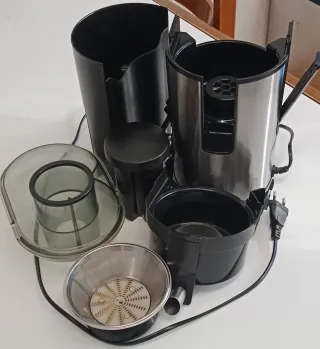 Licuadora de frutas LIQUAFRUTS PRO COMPACT