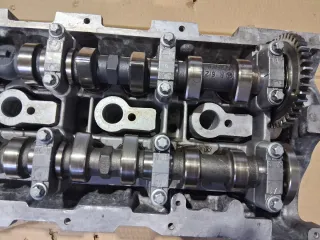 Culata de Mercedes OM612 reconstruido