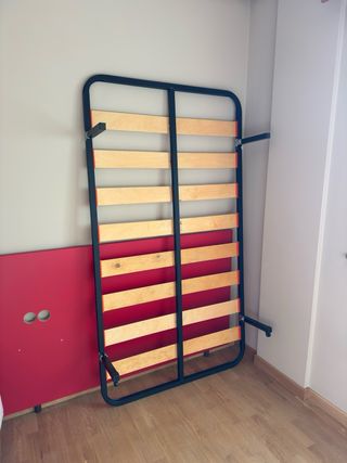 Letti Singoli 1.05 con Testiera Rossa