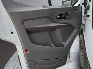 Ford Transit 350 96kW L2H2 Van Trend FWD