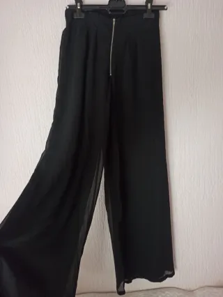 Pantalón negro fluido