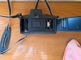 Fotocamere analogiche Canon EOS 500N e EOS 750