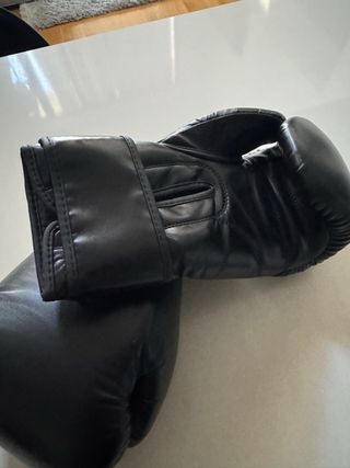 Guantes Boxeo Venum Negros 14 oz