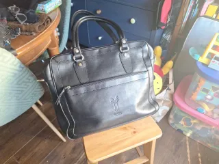 Bolso de piel YANKO negro para ordenador