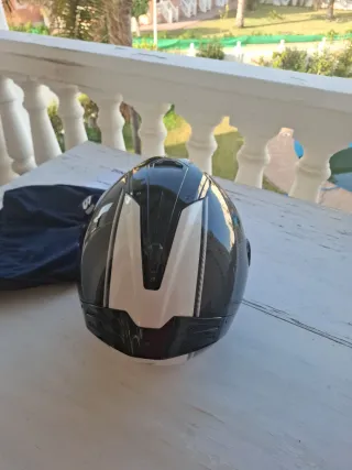 Casco Moto Shark Negro y Blanco