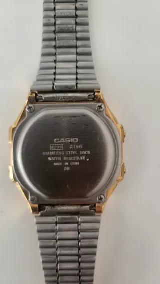 Reloj Casio Dorado Digital