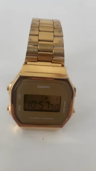 Reloj Casio Dorado Digital