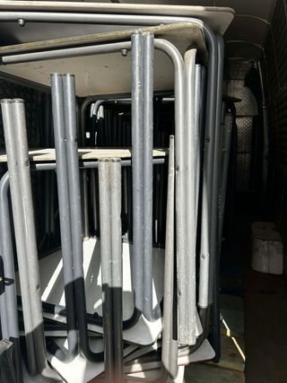 Mesas de terraza metálicas