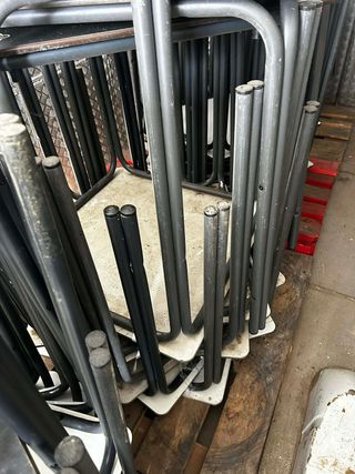 Mesas de terraza metálicas