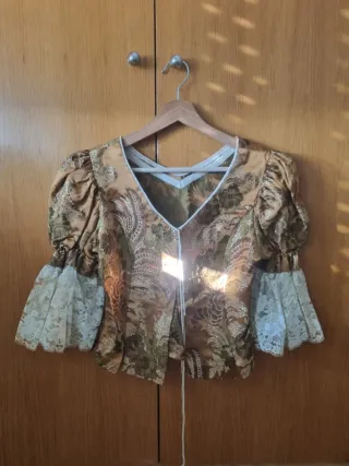 Se hace pack con vestidos anteriores.