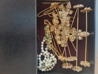 Se hace pack con vestidos anteriores.