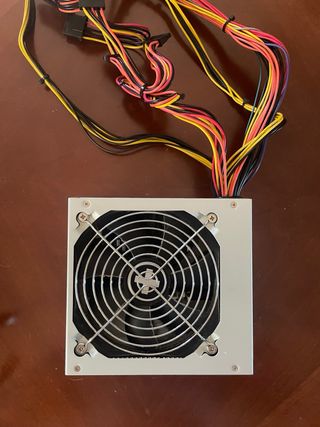 Alimentatore Xilence 600W ATX