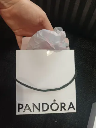 Caja y bolsa Pandora