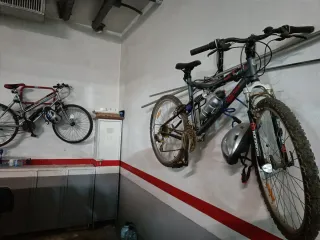 2 Bicicletas Montaña + Casco + Botellas Agua