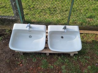 Arredo bagno ceramica bianco